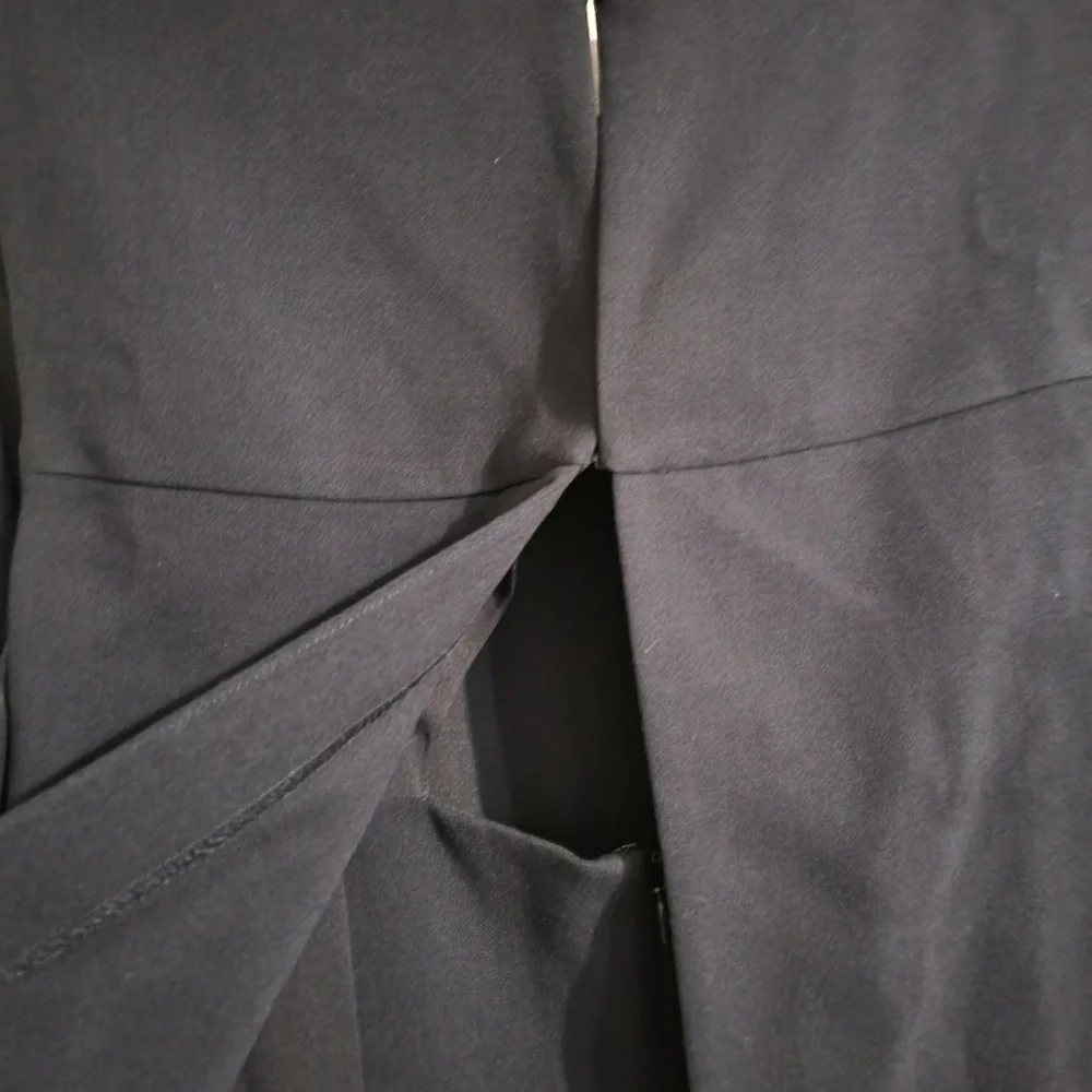 Eliza J Black Sleeveless Mini Dress - Picture 3 of 7